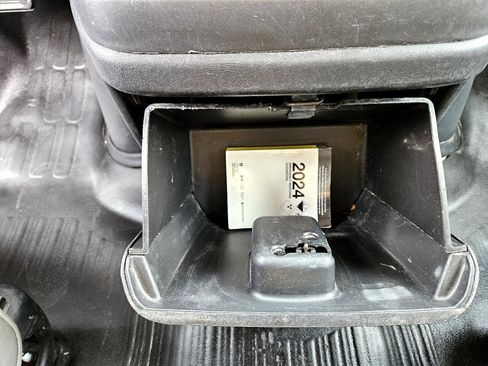 Used 2021 Chevrolet Express 3500 w/ Power Convenience Package image 41