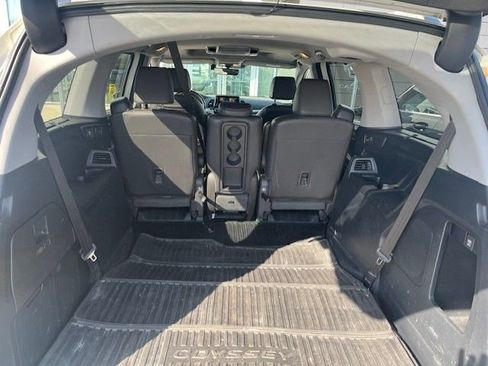 Used 2019 Honda Odyssey Elite image 10