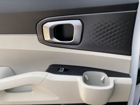 Used 2025 Kia Sorento S w/ Panoramic Sunroof Package image 38