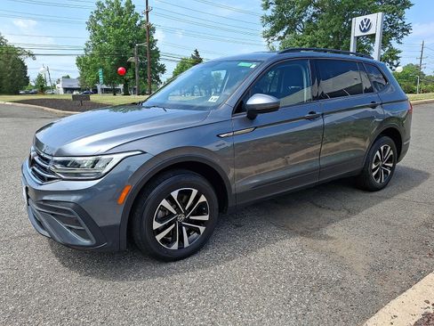 Used 2022 Volkswagen Tiguan S AWD/4WD image 3