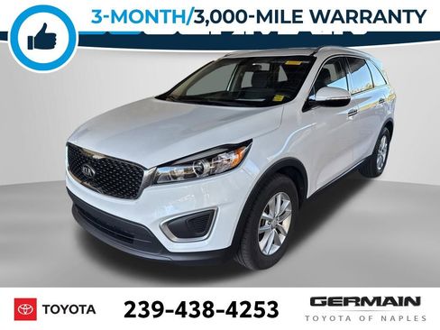 Used 2016 Kia Sorento LX image 1