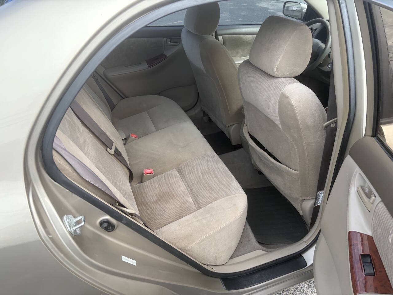 Used 2007 Toyota Corolla LE FWD image 13