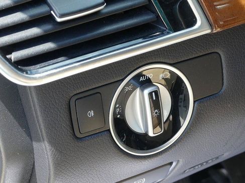 Used 2017 Mercedes-Benz GLS 550 4MATIC image 13