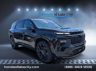 Used 2024 Chevrolet Traverse RS w/ LPO, Floor Liner Package AWD/4WD video 1