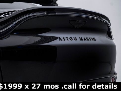Used 2025 Aston Martin DBX 707 image 12