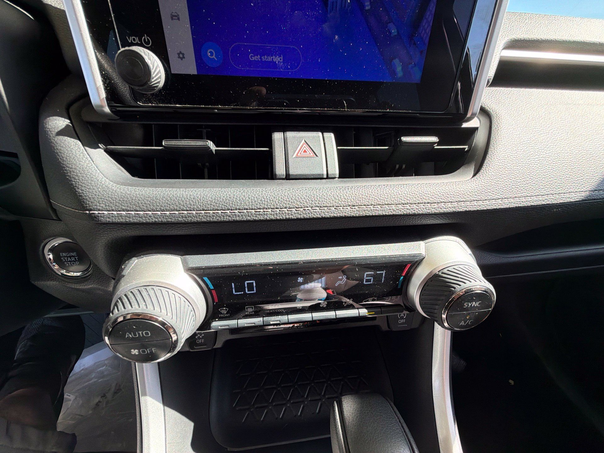Certified 2025 Toyota RAV4 XLE FWD image 19