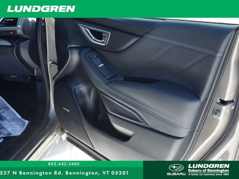 Used 2020 Subaru Forester Limited image 8