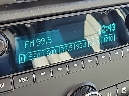 New 2025 Chevrolet Express 2500 Work Van w/ Driver Convenience Package image 11