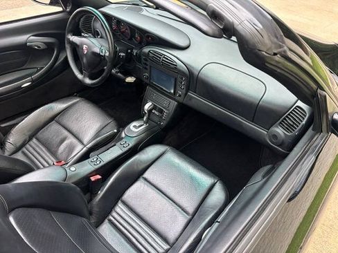 Used 2001 Porsche 911 Cabriolet image 12