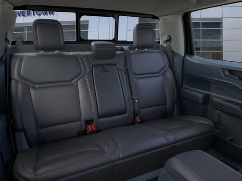 New 2026 Ford Maverick Tremor image 7