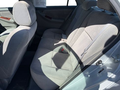 Used 2007 Toyota Corolla FWD image 16