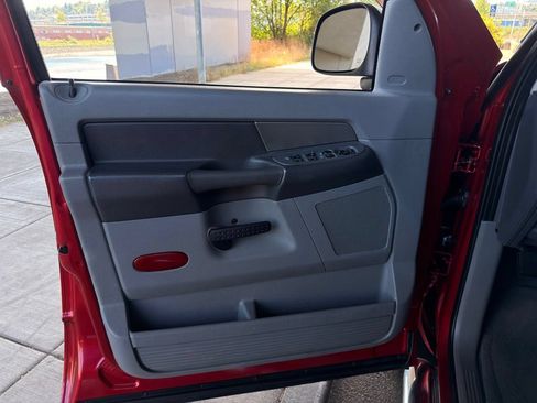 Used 2008 Dodge Ram 1500 Truck ST AWD/4WD image 24
