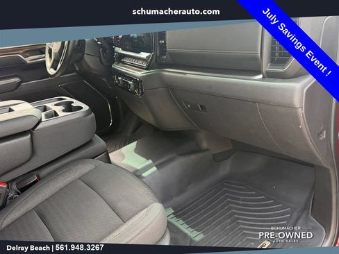 Used 2024 Chevrolet Silverado 1500 LT RWD image 17