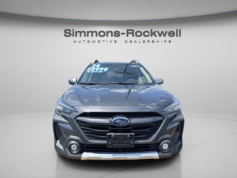 Used 2024 Subaru Outback Touring AWD/4WD image 7