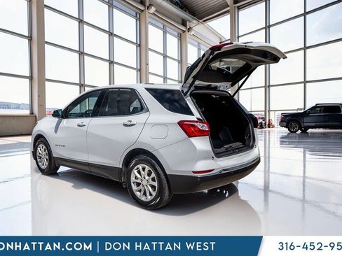 Used 2019 Chevrolet Equinox LT FWD image 27