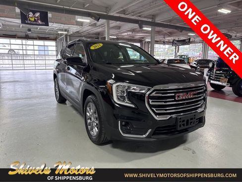 Used 2022 GMC Terrain SLT w/ Tech Package image 7