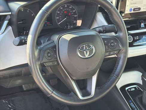 Certified 2023 Toyota Corolla SE w/ Carpet Mat Package (TMS) FWD image 9
