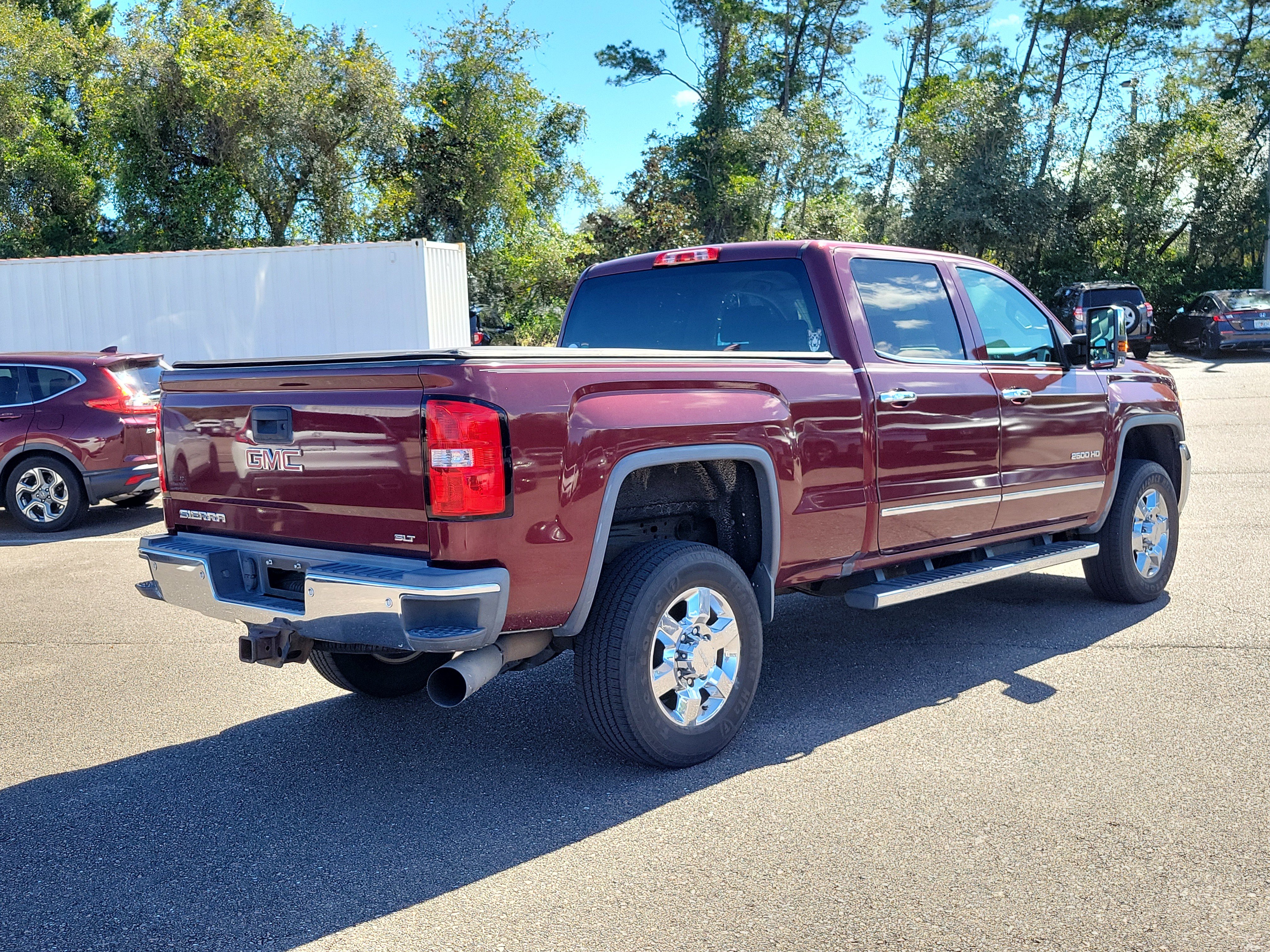 Used 2016 GMC Sierra 2500 SLT w/ Duramax Plus Package AWD/4WD image 5