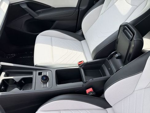 New 2026 Volkswagen Tiguan SE AWD/4WD image 21