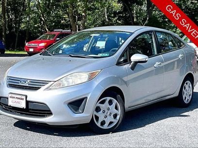 Used 2013 Ford Fiesta SE