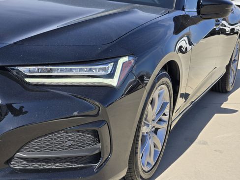 Used 2023 Acura TLX image 13