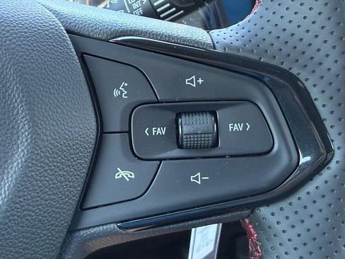 New 2026 Chevrolet Trax RS FWD image 9