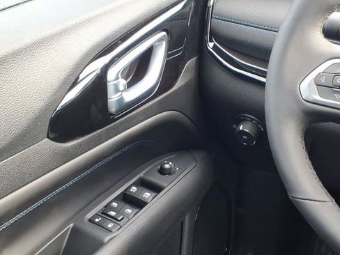 New 2026 Jeep Compass Limited image 13