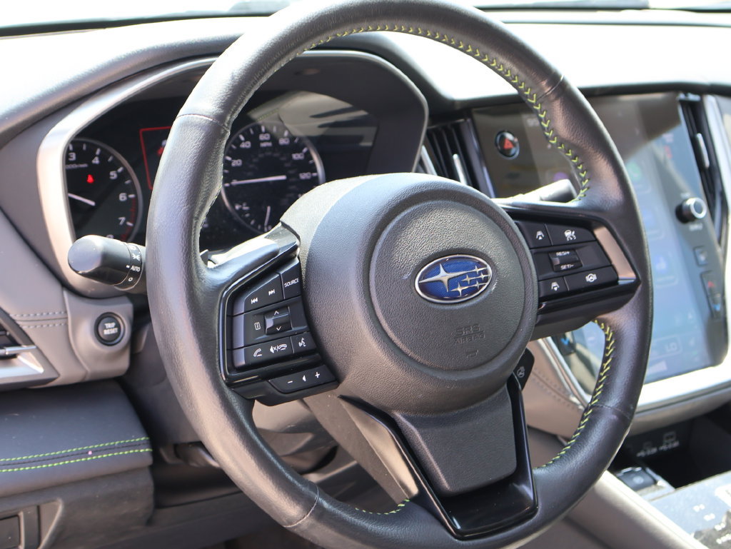 Used 2025 Subaru Outback Onyx Edition AWD/4WD image 24