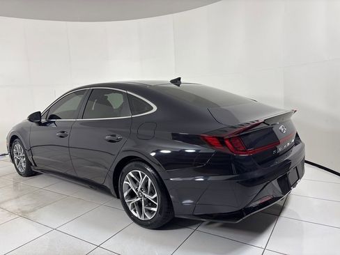 Used 2023 Hyundai Sonata SEL w/ Convenience Package image 3