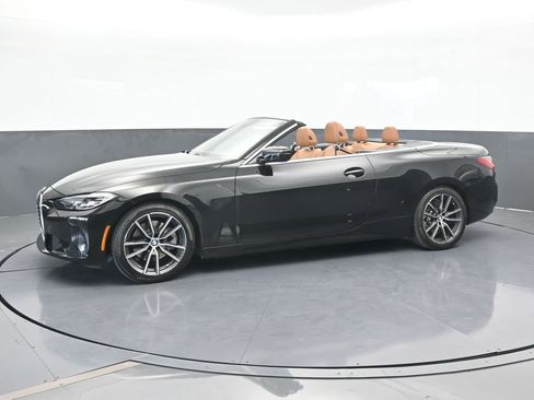 Used 2024 BMW 430i Convertible image 2
