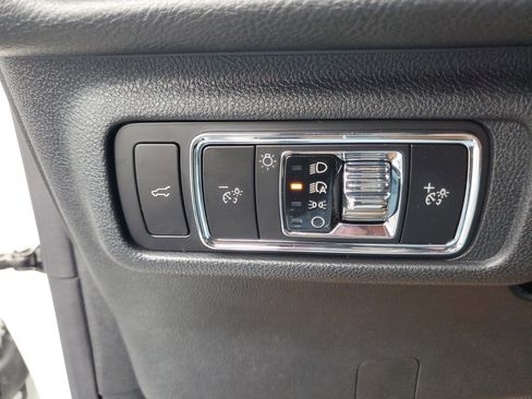 New 2026 Lincoln Corsair Premiere AWD/4WD image 13