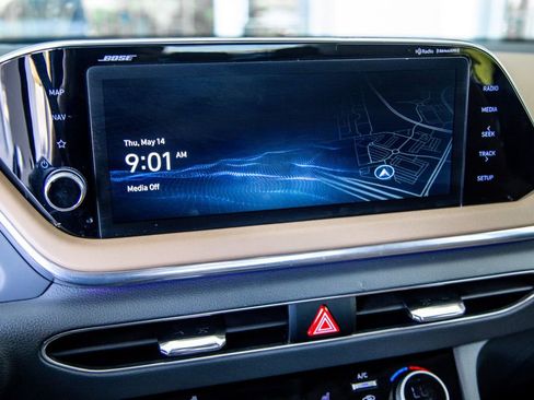 Used 2022 Hyundai Sonata Limited FWD image 13