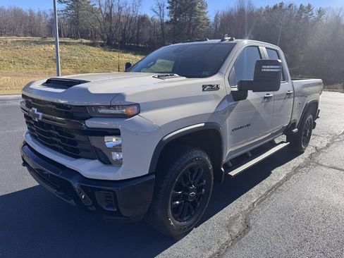 New 2026 Chevrolet Silverado 2500 Custom w/ Custom Value Package image 15