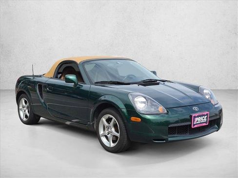 Used 2002 Toyota MR2 RWD image 3