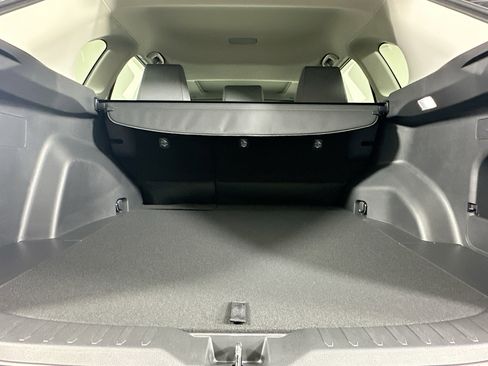 Used 2025 Toyota RAV4 XLE w/ Convenience Package image 30