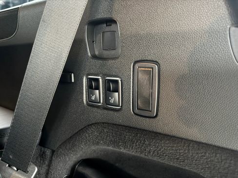 Used 2016 Mercedes-Benz GL 63 AMG 4MATIC image 21