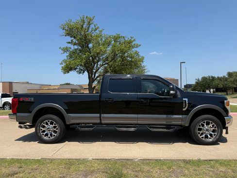 Used 2022 Ford F250 Lariat w/ Lariat Ultimate Package image 4