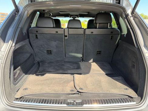 Used 2012 Porsche Cayenne image 25