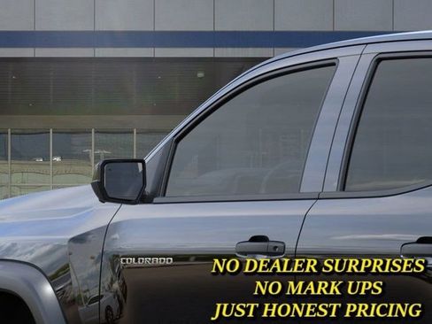 New 2026 Chevrolet Colorado Trail Boss AWD/4WD image 12