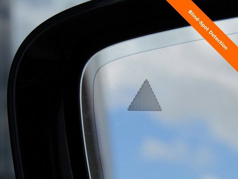 Used 2020 BMW M340i xDrive w/ Premium Package image 9