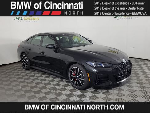 New 2026 BMW 430i xDrive w/ M Sport Package AWD/4WD image 1