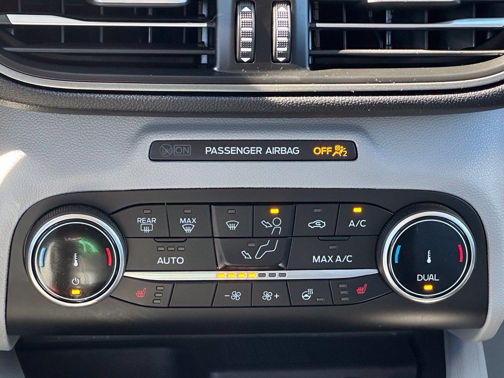 Used 2023 Ford Escape Active AWD/4WD image 14