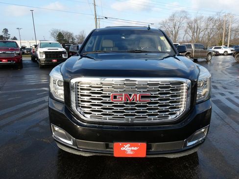 Used 2019 GMC Yukon XL Denali w/ Open Road Package image 9