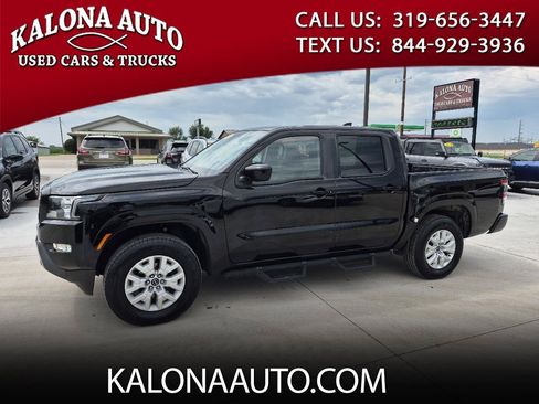Used 2022 Nissan Frontier SV AWD/4WD image 1
