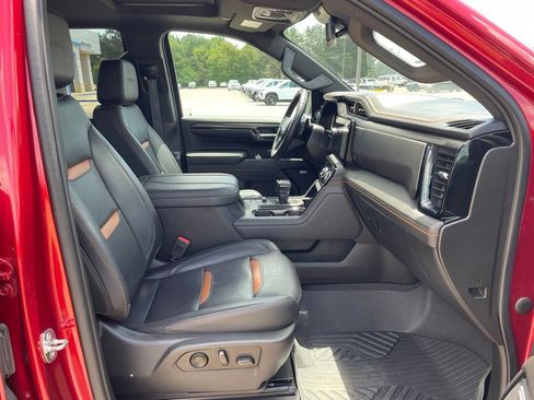 Used 2023 GMC Sierra 1500 AT4 w/ AT4 Preferred Package AWD/4WD image 36