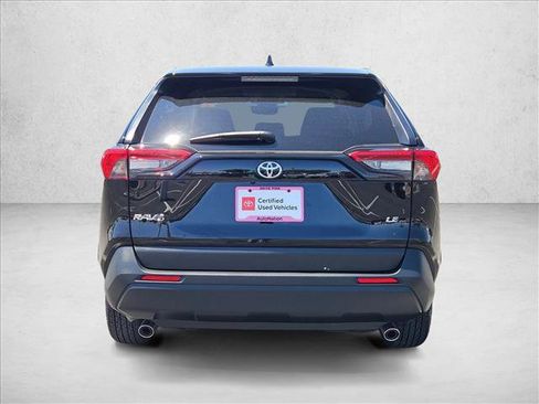 Used 2025 Toyota RAV4 LE FWD image 7