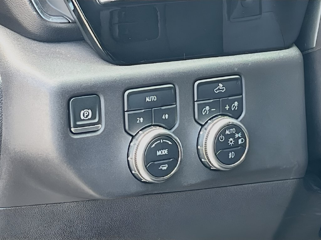 Used 2024 GMC Sierra 1500 Elevation AWD/4WD image 10