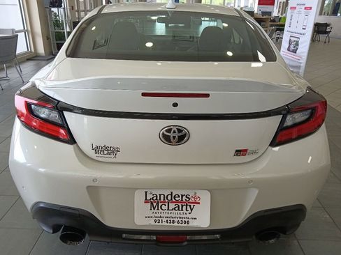 New 2026 Toyota GR86 Premium RWD image 4