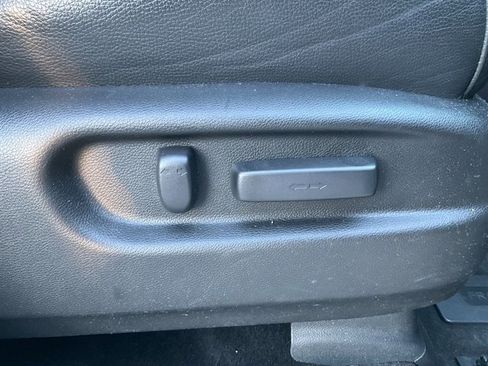 Used 2019 Honda Pilot Touring image 23