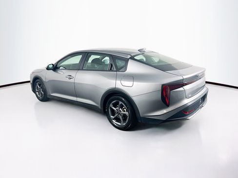 Used 2025 Kia K4 FWD image 5
